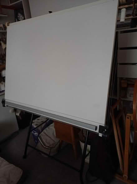 Photo of free Stratton drawing board (South Shore FY4) #3