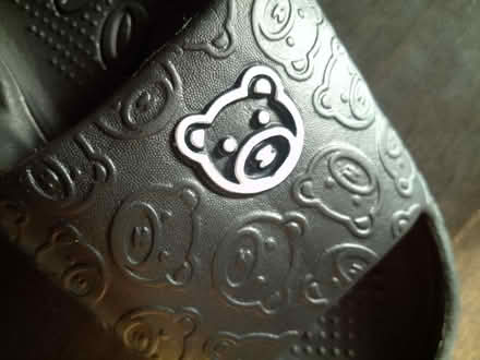 Photo of free Black sandals (Southend-on-sea SS1) #3