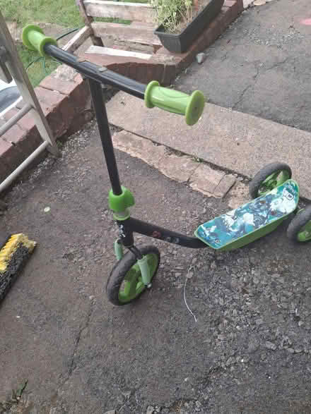 Photo of free Scooter green (S60 2rh) #1