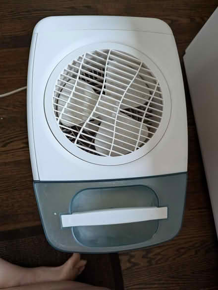 Photo of free Kenmore Humidifier (High Park) #3