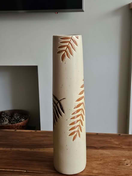 Photo of free Large vase (Chesham HP5) #1