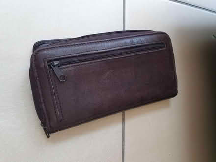 Photo of free wallet (Forhill B38) #2