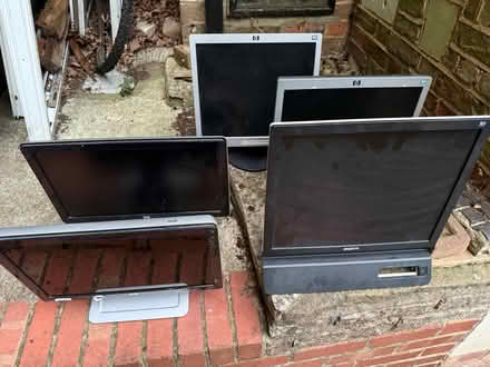 Photo of free Computer monitors (BR7) #1