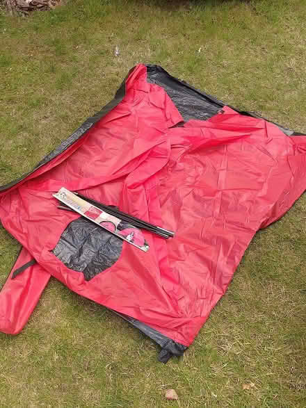 Photo of free Play tent (Crosspool S10) #1