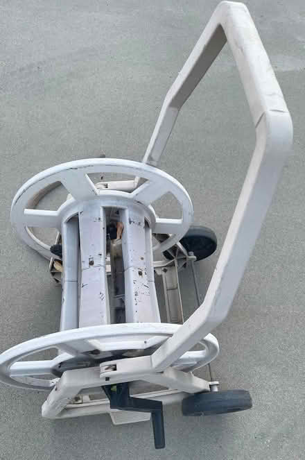 Photo of free Garden hose reel cart (Near De Anza College) #2