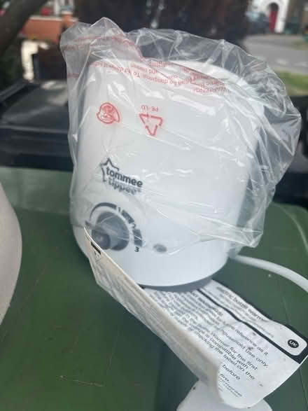 Photo of free Tommee tippee milk bottle warmer (Epsom, KT19) #1