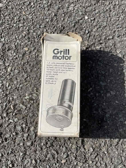 Photo of free Grill motor - battery operated (Lower Kingswood KT20) #1