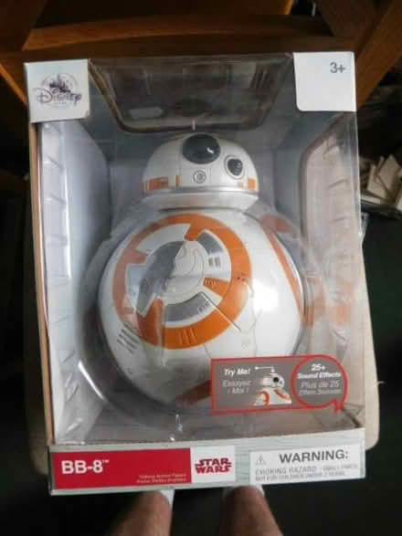 Photo of free Star Wars BB8 10" moving toy. (Grays RM17) #1