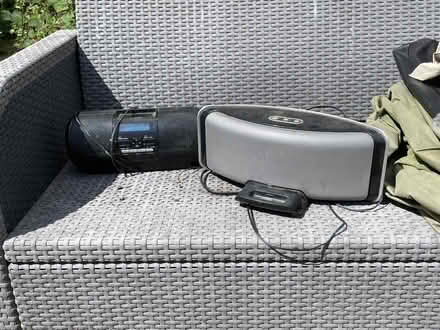 Photo of free Radio and iPod speaker? (Steventon OX13) #1