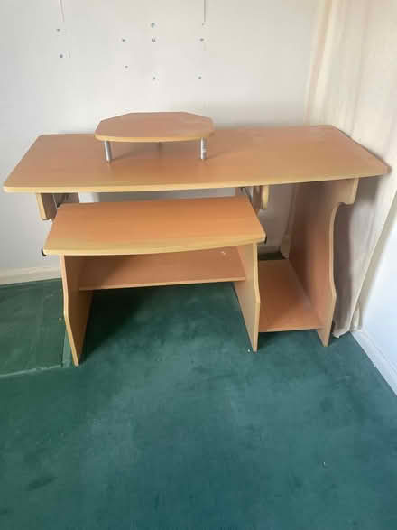 Photo of free Computer desk (Great Park - Melbury - NE3) #2