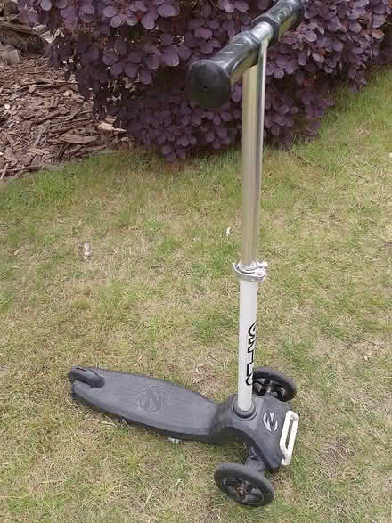 Photo of free Scooters (Crosspool S10) #1