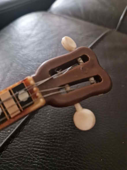 Photo of free Mandolin music box (Burwell OX28) #2