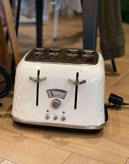 Photo of free Toaster (4 slice) (SL6 Boyn Hill) #1