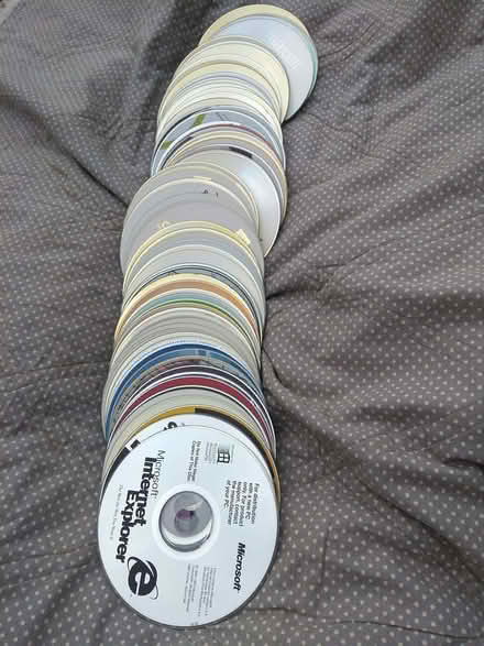Photo of free Old CDs (not working) (Irish Fields LS21) #2