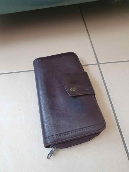 Photo of free wallet (Forhill B38) #1