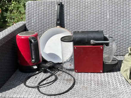 Photo of free Electric kettle coffee machine and frying pan (Steventon OX13) #1