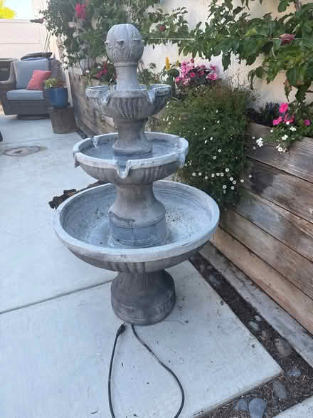 Photo of free Outdoor fountain (West Torrance) #3
