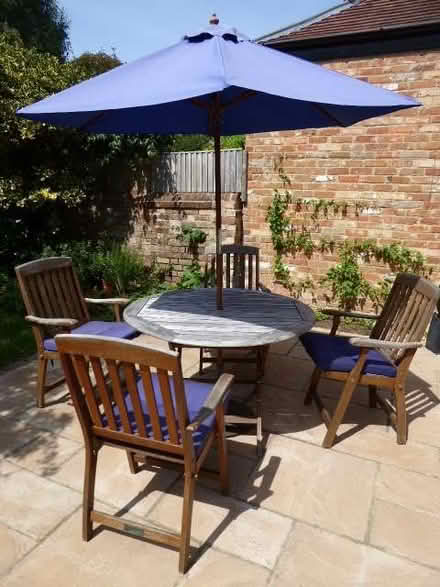 Photo of free Garden furniture set (seats 4) (Walton Manor OX2) #1