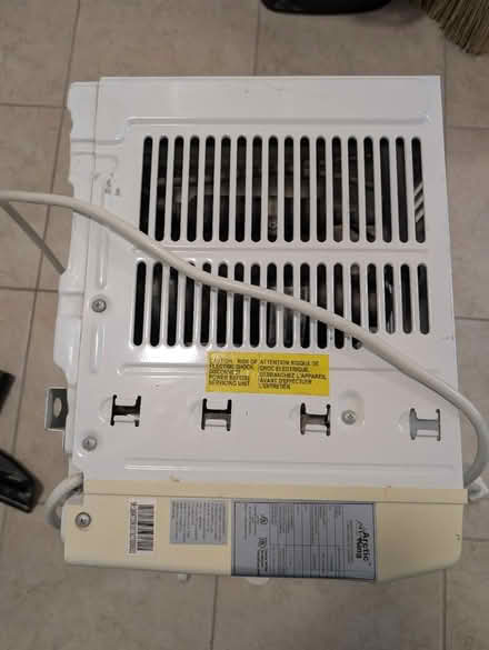Photo of free Air conditioner (Oakville) #2