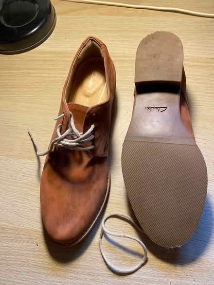 Photo of free New shoes (Heath and Reach LU7 0AE) #1