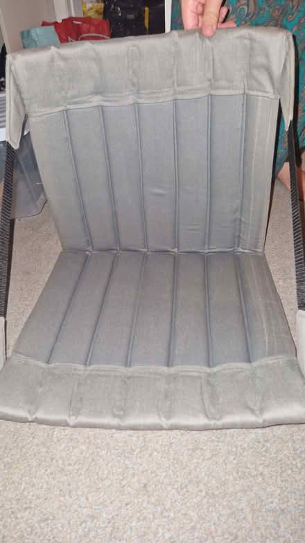 Photo of free portable back support cushion/floor chair (Brandhall B68) #2