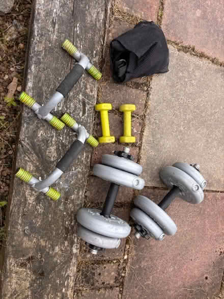Photo of free mini home gym set (OL7 ashton under lyne) #1