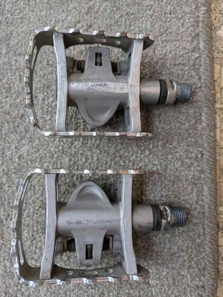 Photo of free Shimano pedals (SL6 Cox Green) #3