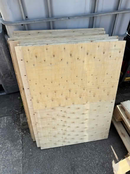 Photo of free Wooden pallet tops 640x900 (NG16) #2