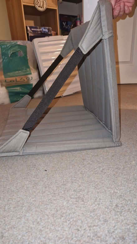 Photo of free portable back support cushion/floor chair (Brandhall B68) #1