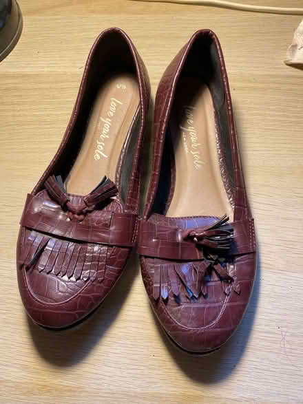 Photo of free Shoes (Heath and Reach LU7) #1