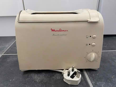 Photo of free Toaster (Shoreham) #1