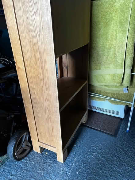 Photo of free Oak look bookshelf (Hamilton) #2
