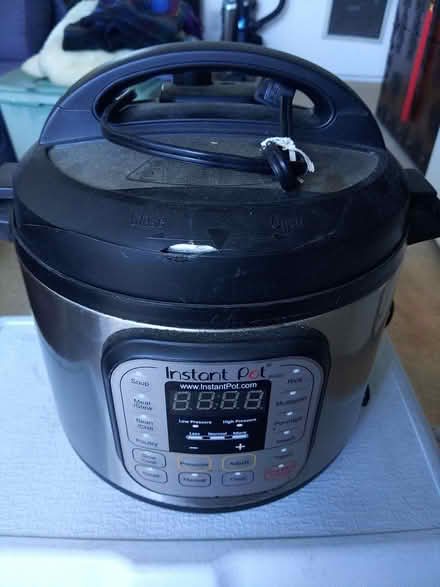 Photo of free 6qt Instapot (Torrance 90505) #1