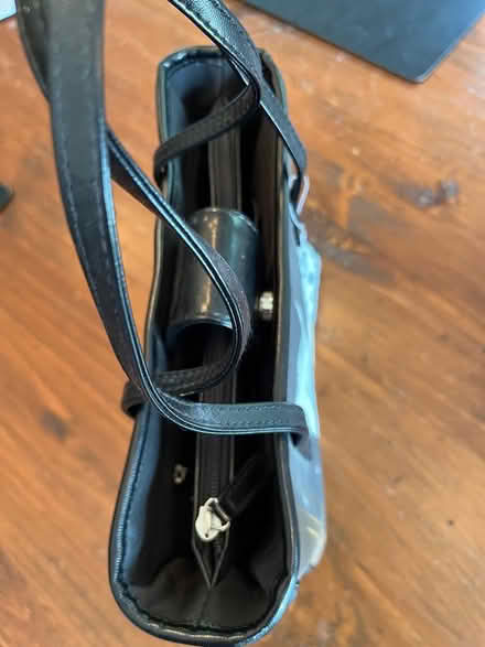 Photo of free Purse (Aylmer Lakeview Terrace) #2