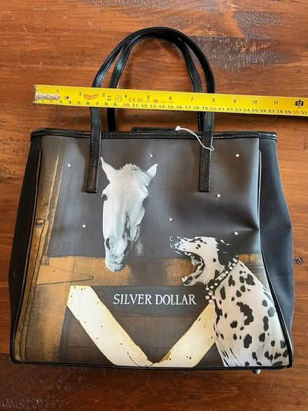 Photo of free Purse (Aylmer Lakeview Terrace) #1