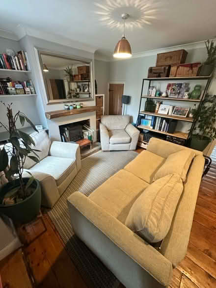 Photo of free Sofa and two armchairs (Sp53eb) #2