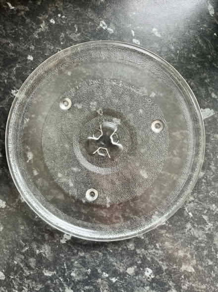 Photo of free Glass plate for microwave (Brighton BN2 6) #1