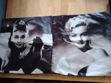 Photo of free Audrey Hepburn, Marilyn Monroe items (Blakenall WS3) #2