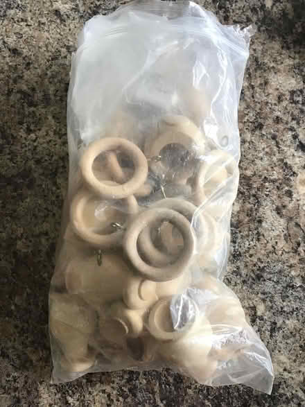 Photo of free Curtain rings (Hoton LE12) #1
