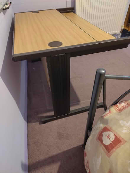 Photo of free Large desk (Oakdale, Poole BH15) #2
