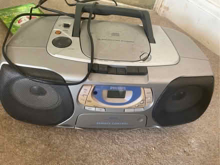 Photo of free Philips hi fi (Blacklands TN34) #1