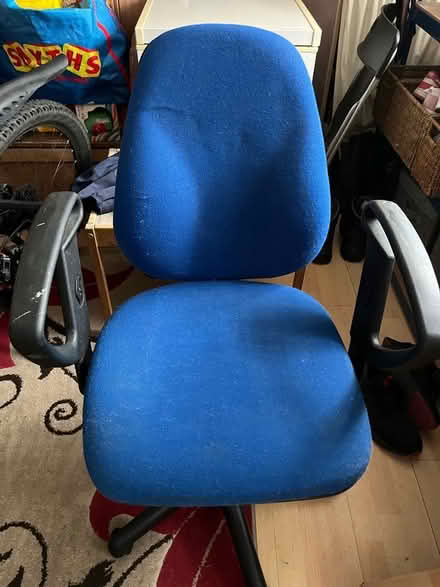 Photo of free Computer chair (Woodside CR0) #1