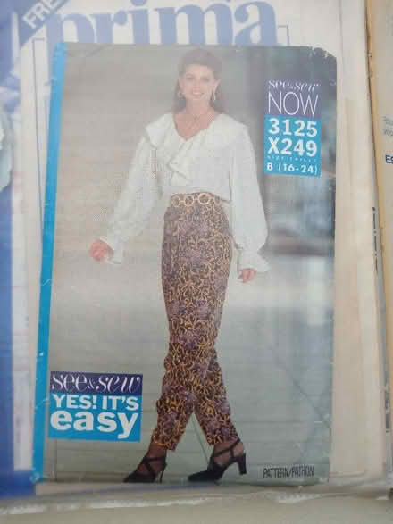 Photo of free Sewing/crafts/few knitting patterns collected into a folder (Blakenall WS3) #4