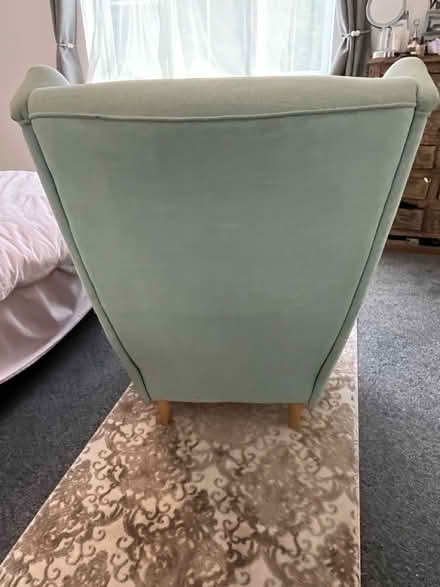 Photo of free Single chair (Lower Earley) #3