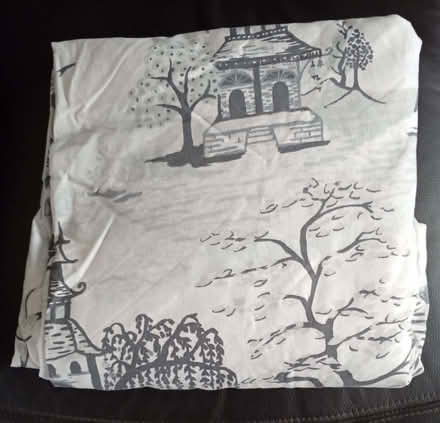 Photo of free Super King Chinese Theme Duvet Cover (Harlington UB3) #1