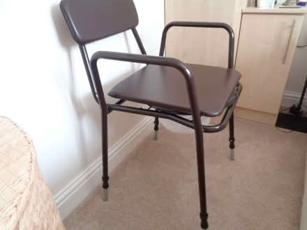 Photo of free Commode (Bare LA4) #1