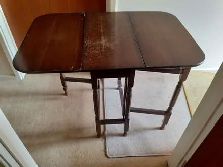 Photo of free Small dropleaf table (Northcourt OX14) #1