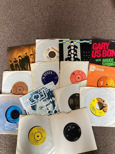 Photo of free 100+ singles (Streatham Hill, SW2) #1