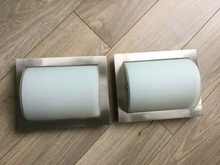 Photo of free Wall Lights (Rose Green PO21) #2