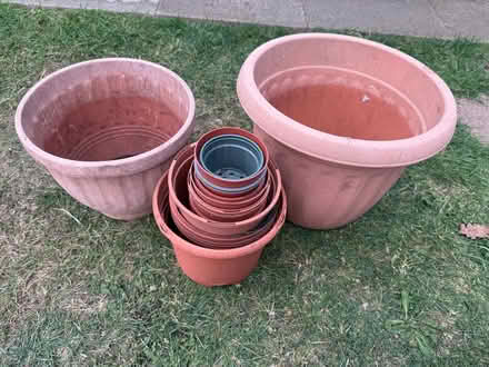 Photo of free Assortment of plant pots (Harold Hill RM3) #1